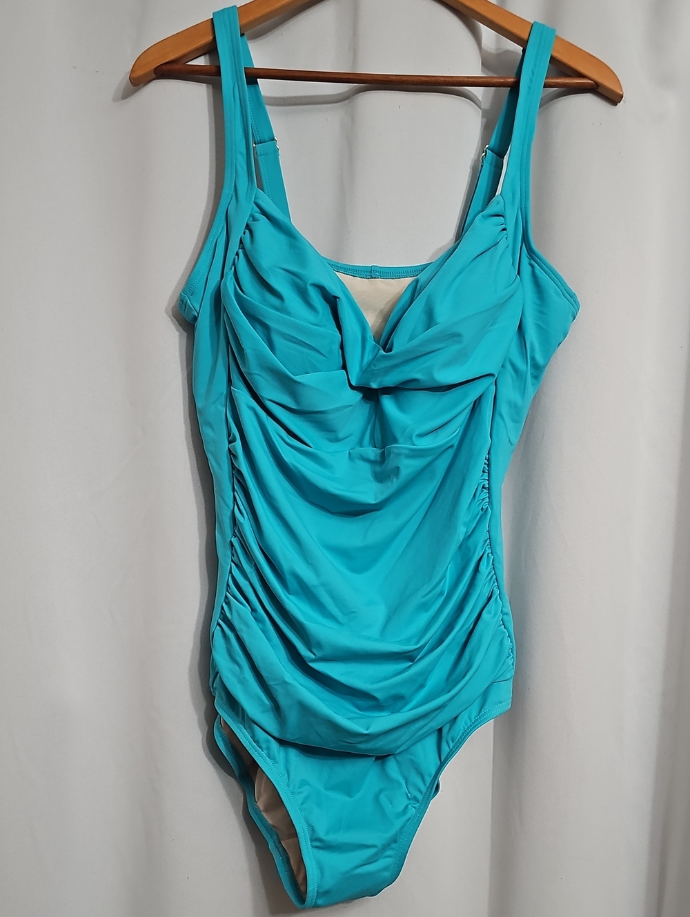 Swimsuits For All Ruched Twist Front One Piece Swimsuit Size 22 Color Luxe New